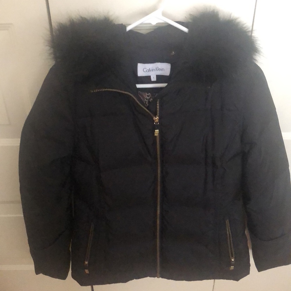Calvin Klein Faux fur hood puffer jacket! NWOT